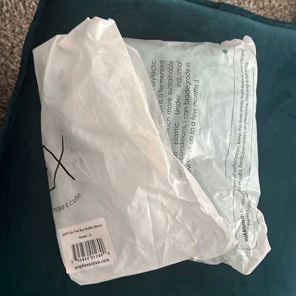 NWT POPFLEX On The Run Ruffle Shorts S in color “Oasis” - Picture 12 of 14